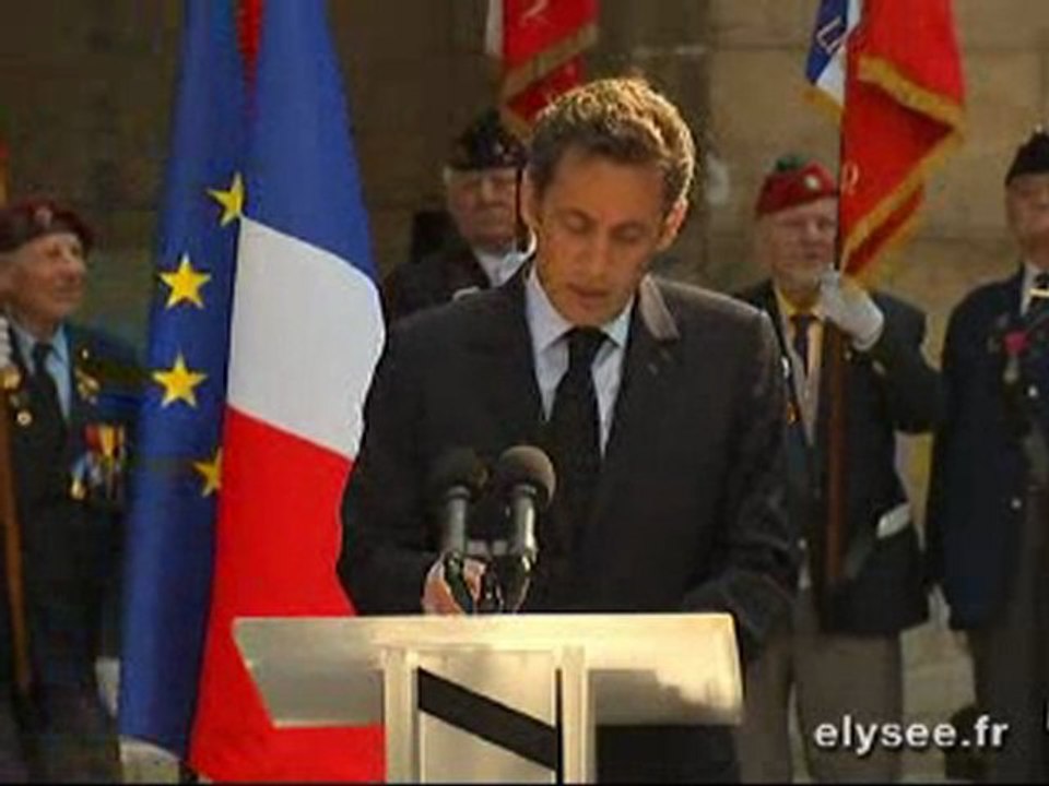 Obsèques de M. Maurice DRUON à l'Hôtel des Invalides