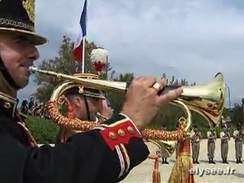 Dépot de gerbe stèle 2ème Régiment de Chasseurs d'Afrique