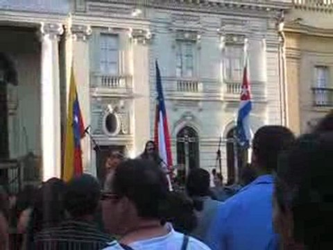 Surprise sur la Plaza de Armas, Santiago, Chili (2009)