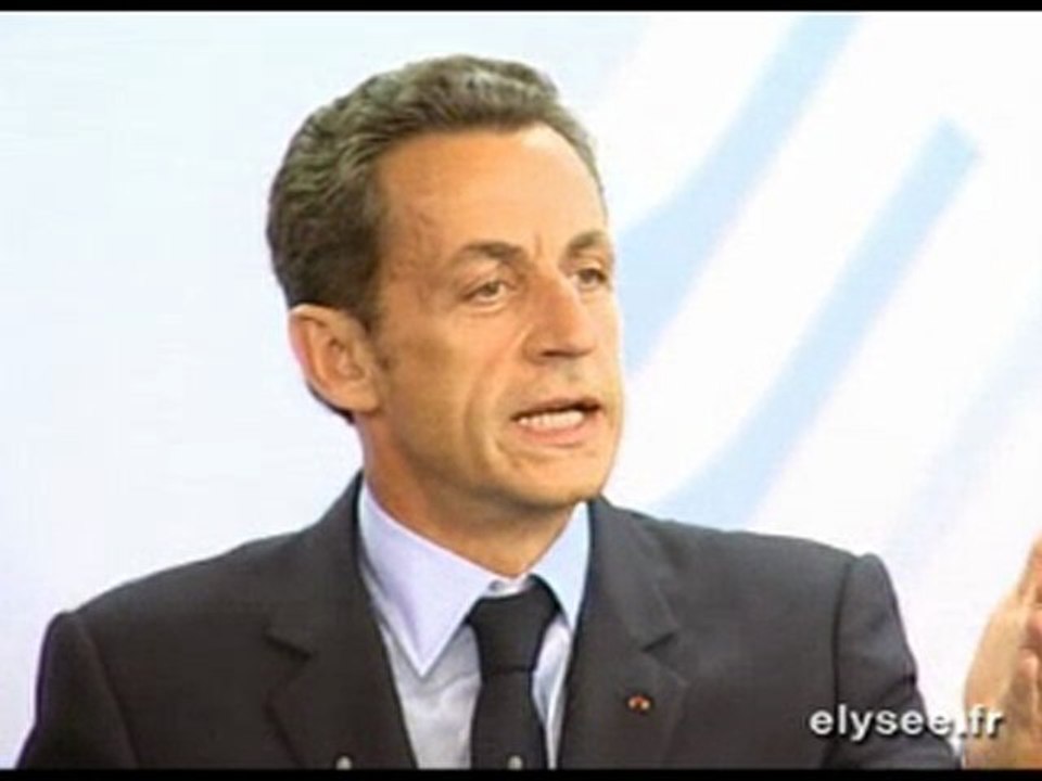 Conférence de presse conjointe avec Mme Angela MERKEL