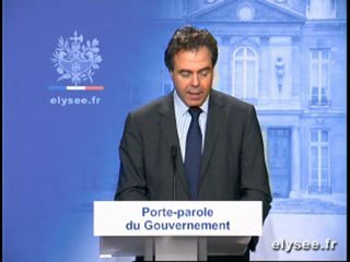 Point presse de Luc Chatel