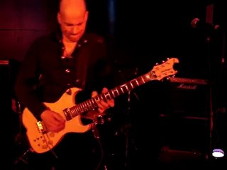 Pat Kebra - Si je reste