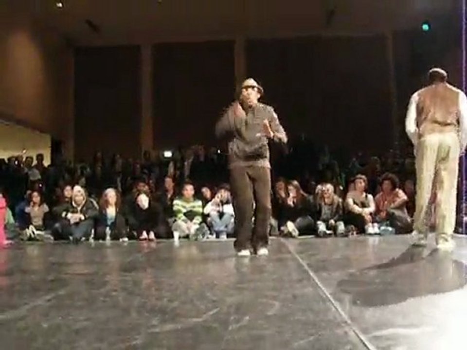 Finale Battle Locking Hip Opsession Nantes 2010 (partie 1)