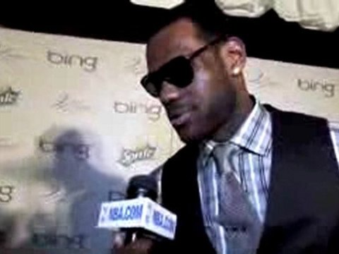 Michael Bivins takes inside the Kings party where he chats w