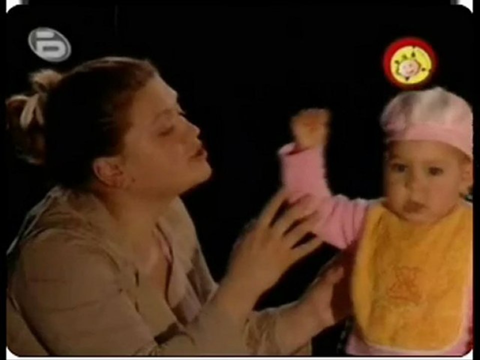 Hour of Mama with hearing impaired people talents students