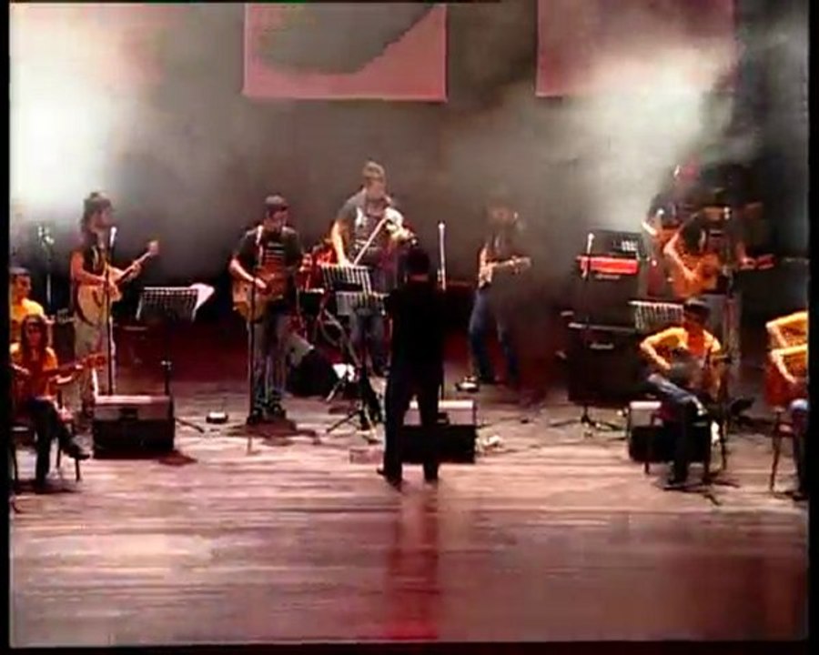 ÇAYIR ÇİMEN GEZE GEZE