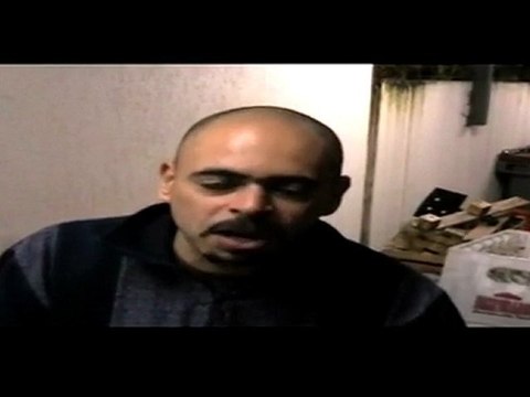 Rocé L'être humain et le réverbère