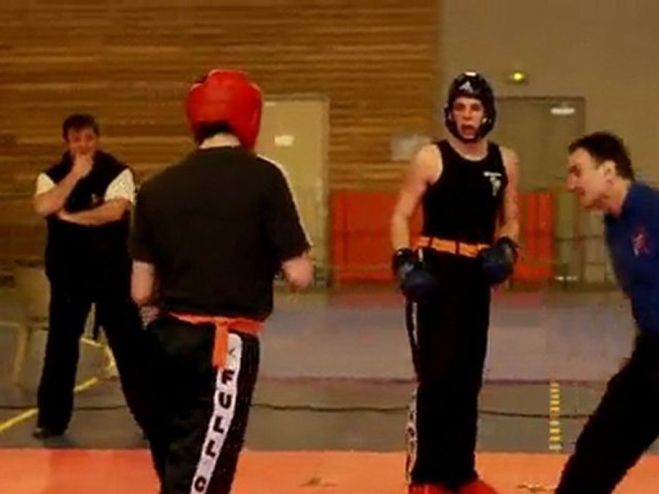Boxing Art 78 - Coupe de France 2009 - Maxime (semi) - r2