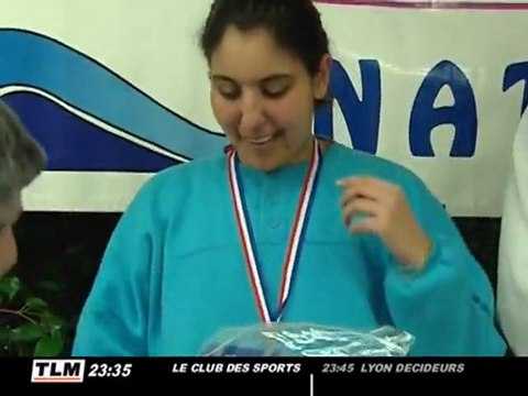 Natation : un handicapé parmi les nageurs valides