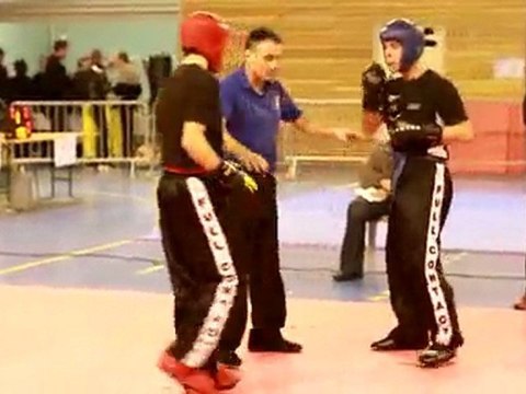 Boxing Art 78 - Coupe de France 2009 - Maxime (light 2) - r1