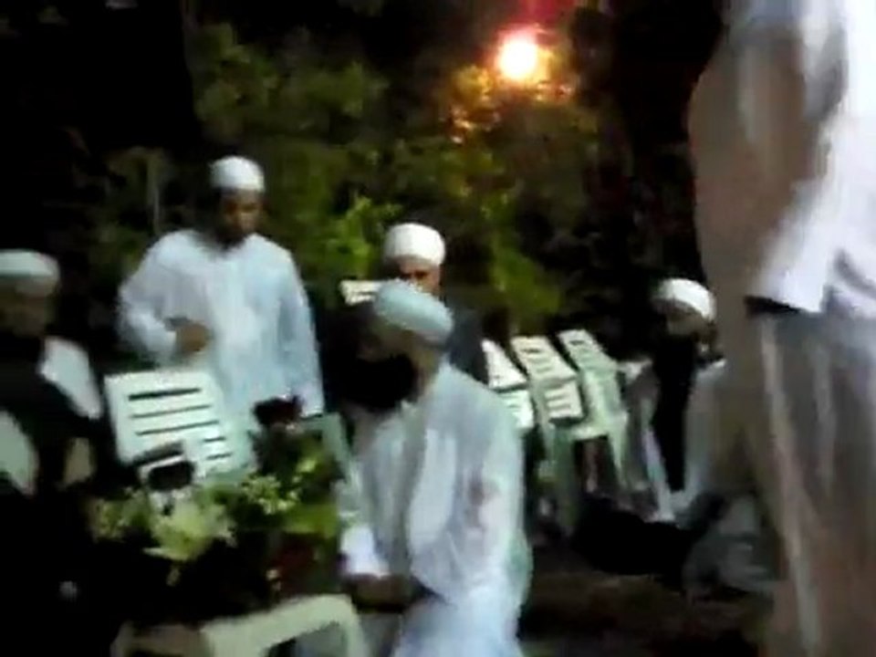 Mahmut efendi hz,Şam ziyareti videosu,www.ilahi.cc