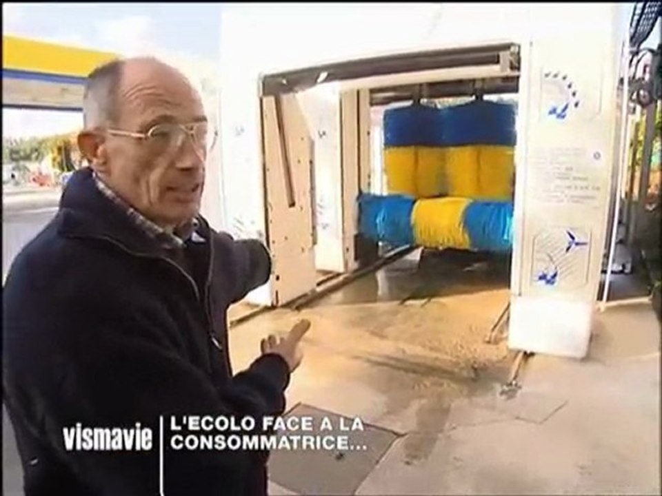 Vis ma vie - L' Ecolo et la Surconsommatrice (partie 1)