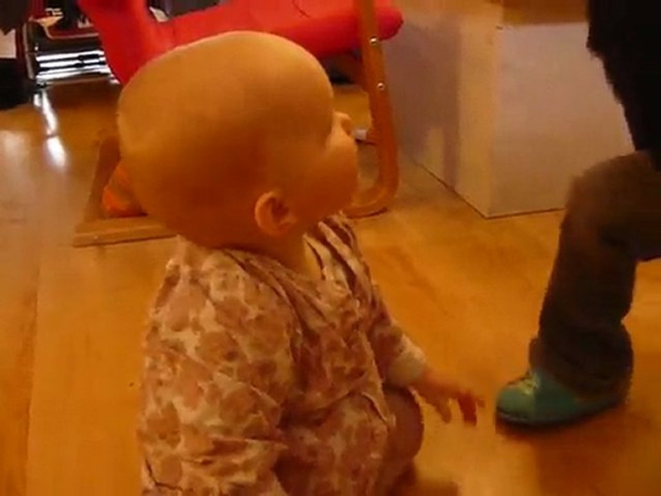 Les premiers premiers pas d'Eli