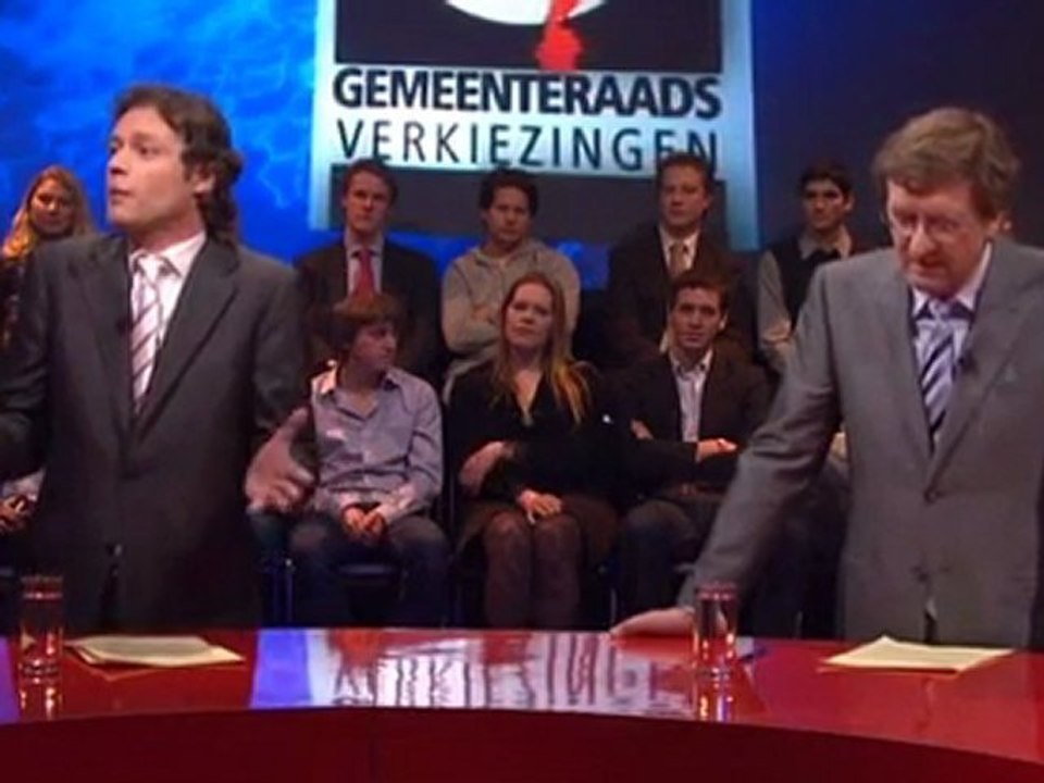 Politiek leiders in debat voor gemeenteraadsverkiezingen