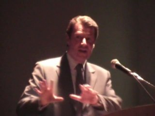 Régionales : Christian Estrosi en meeting à Blanzy (71)