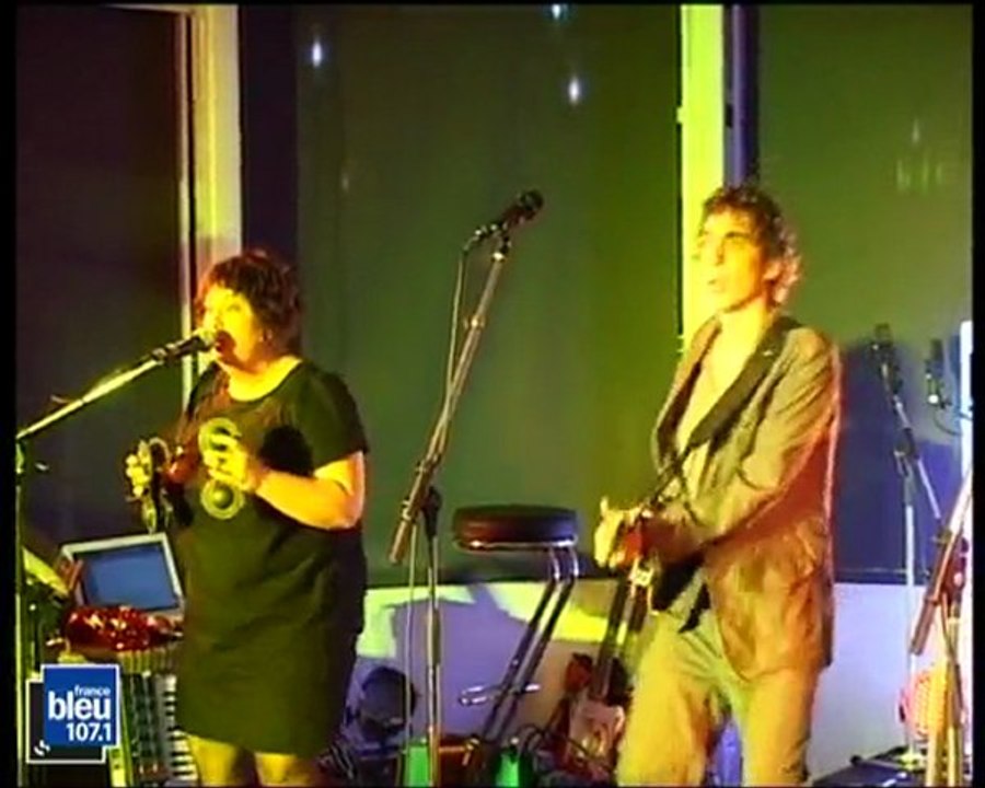 Féloche -chante : Darwin avait raison