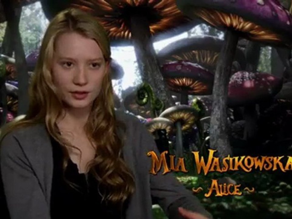 Alice In Wonderland - Featurette Come Back