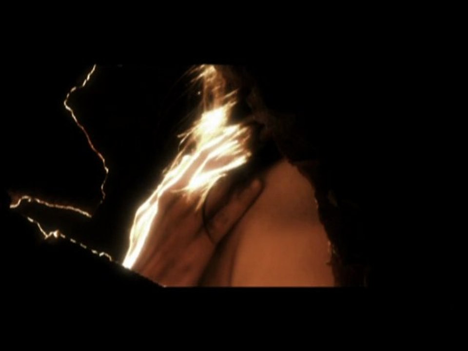 Feridun Düzağaç - "Mutemadiyen Ağlıyorum"