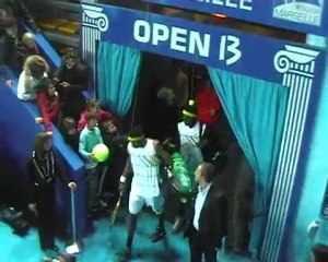 Entrée des joueurs : Monfils / Mamata - De Voest / Qureshi