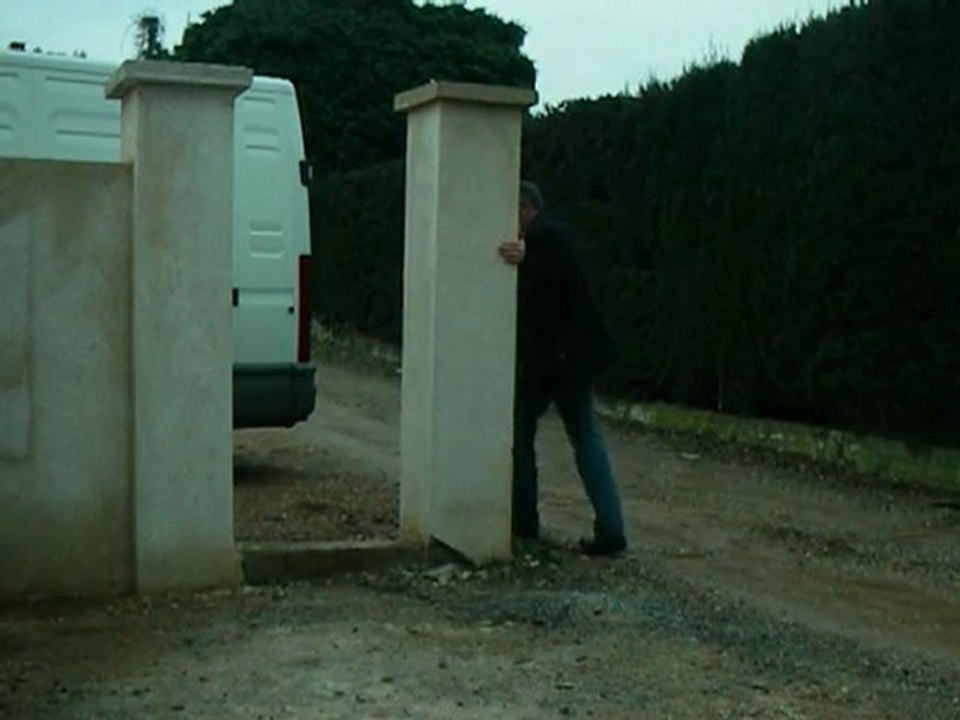 Le poteau du hameau de la source