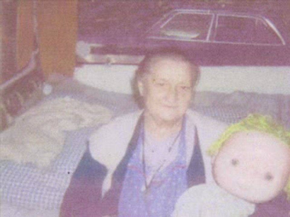 MA GRAND MERE