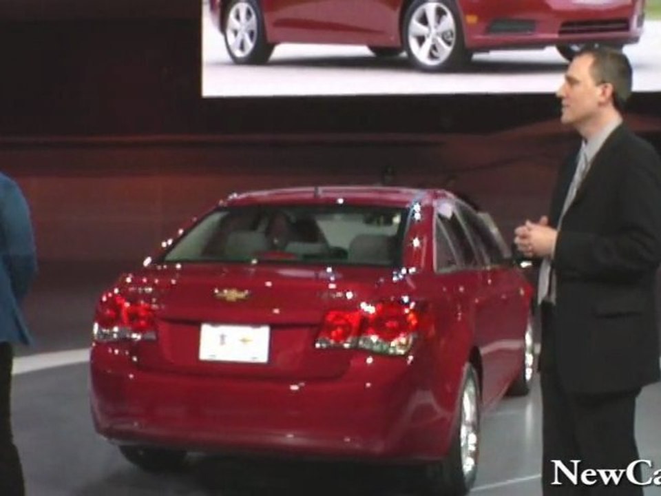 NewCa.com:  GM Canadian Premieres - 2010 Toronto Autoshow