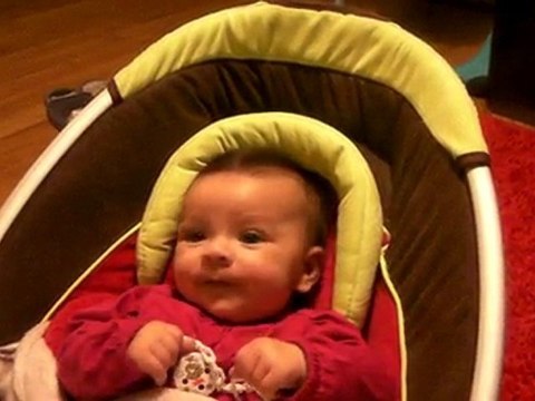 lyna lou 1er fou rire