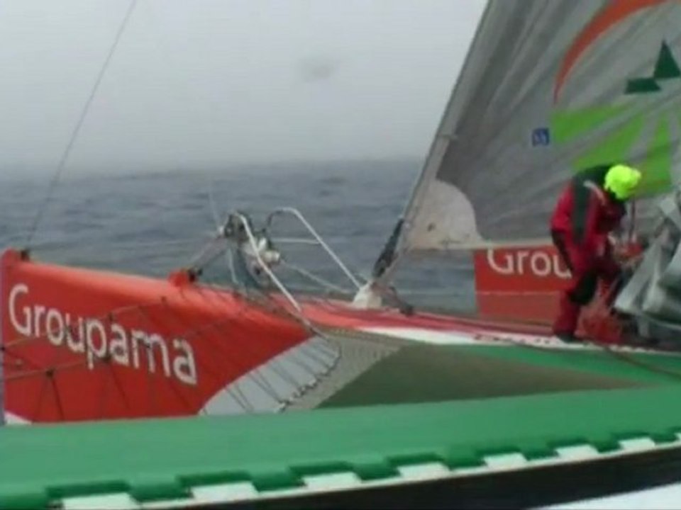 Groupama 3 : Vite fait, bien fait ...