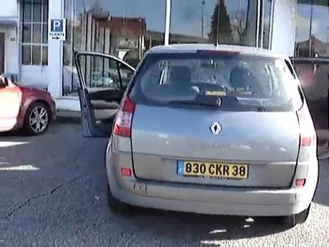 video-4983-renault-scenic-dci-100-schiavon-caridea~