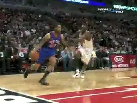 Chandler finishes with a reverse dunk on this baseline drive