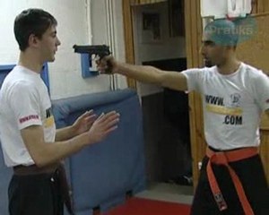 Comment se défendre face à une menace à l'arme à feu