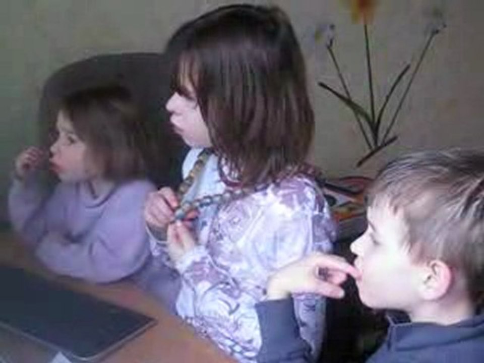 Lulu et E chantent