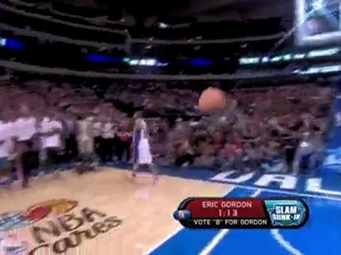 Eric Gordon and DeMar DeRozan go head-to-head in the Slam Du