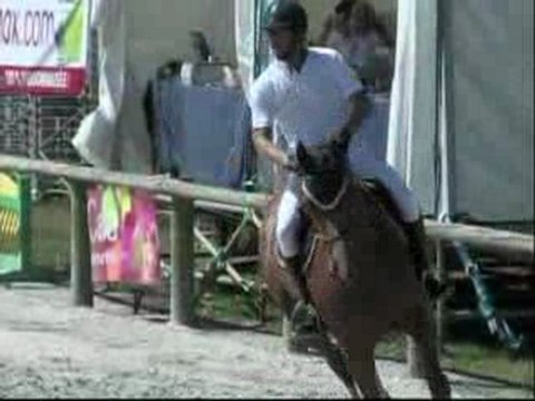 merlita rouge GP125 jumping pau HD