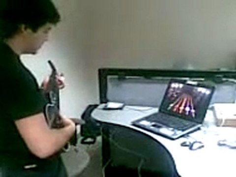 PS3 Guitar Frets on Fire | Guitarra de PS3 en Frets on Fire