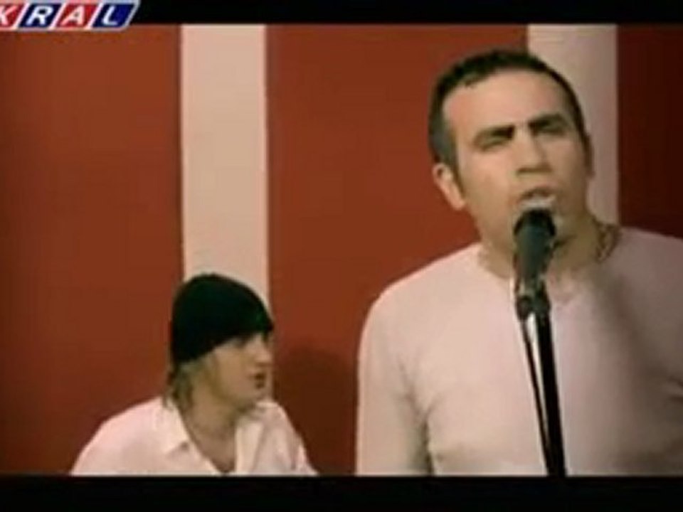 HALUK LEVENT - MÜLTECİ