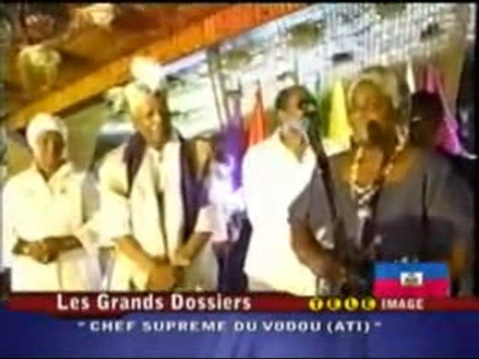 Investiture de Max Beauvoir comme Chef Supreme du Vodou (1)