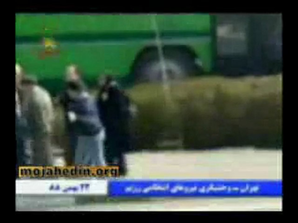 New scenes from Persian date 22 Bahman AFARINAN u