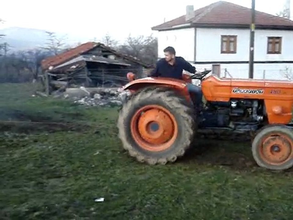 Traktör Çekişmesi_Karabük  zopran Türk fiat 480&Ford 3600