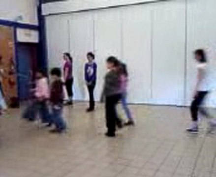 INITIATION AU BATON OFFERTE PAR LES VICTORYNE