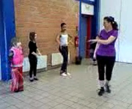 INITIATION AU BATON OFFERTE PAR LES VICTORYNE !