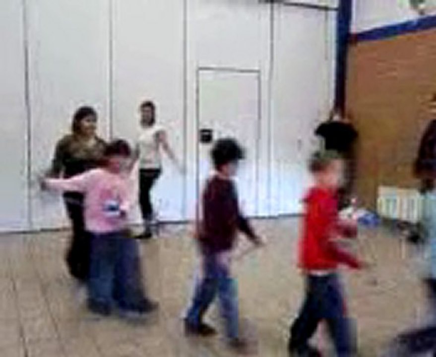 INITIATION AU BATON OFFERTE PAR LES VICTORYNE !