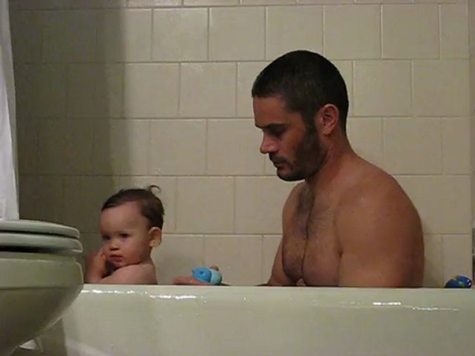 Ruby in the bath with Dad
