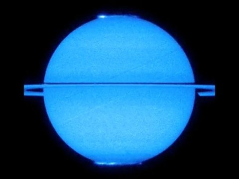 Aurores polaires sur Saturne