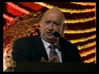 La necesidad de transformar las impresiones(Oscar Uzcategui)