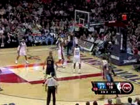 Carmelo Anthony misses the reverse layup but Kenyon Martin i