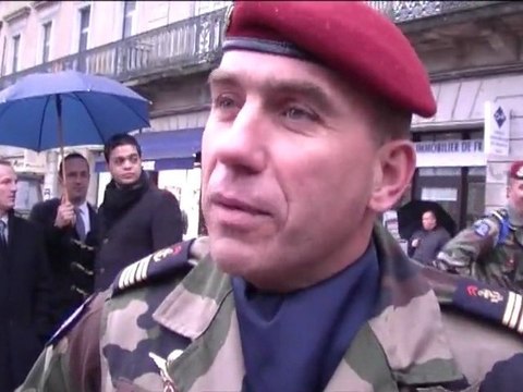 LES MARSOUINS DU 3éme RPIMA SUR LA PLACE CARNOT