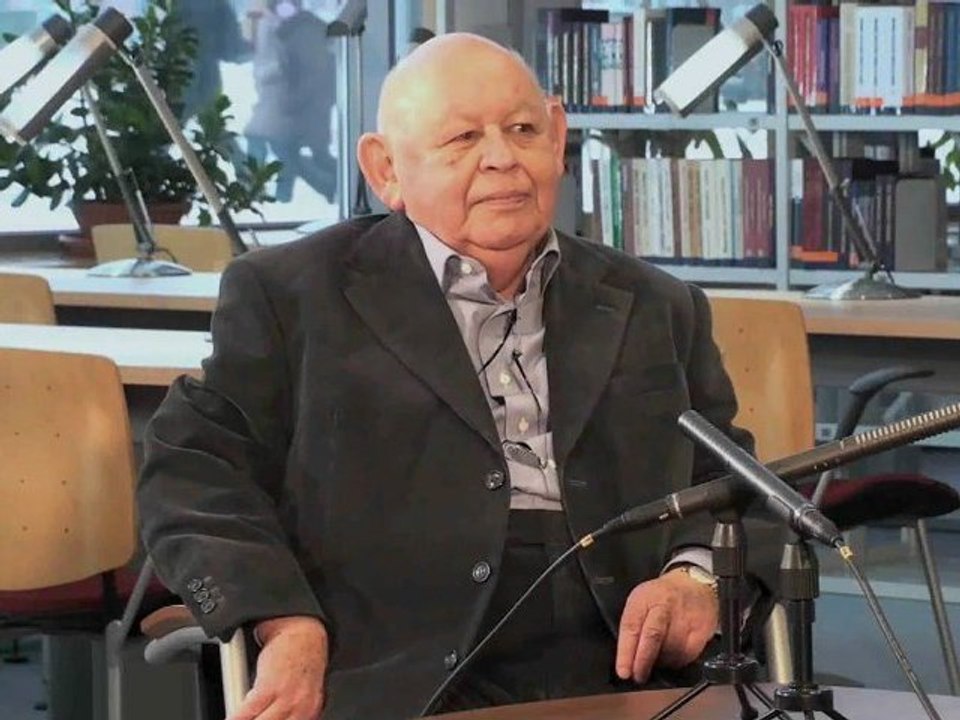 Między Nami Plus - Jerzy Urban