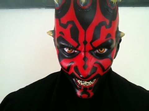 DARTH MAUL WITH REMOTE CONTROL MASTER REPLICAS LIGHTSABERS!!