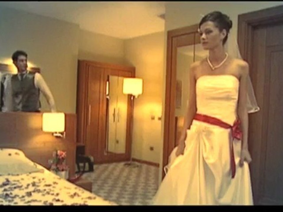 KEREMCEM & ARIKAN - AŞK BİR OYUN OLSA DA [Orijinal Logosuz]